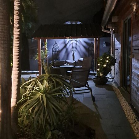 La Liane De Jade 974-Lodge Le Palissandre - Jacuzzi Privatif - Piscine Chauffee Le Bois de Nefles  Exterior photo