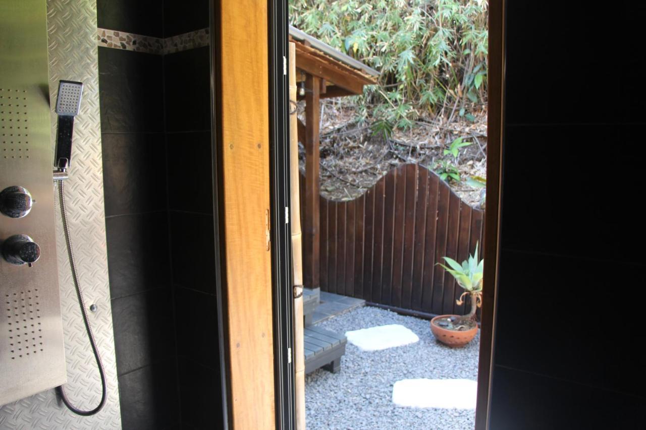 La Liane De Jade 974-Lodge Le Palissandre - Jacuzzi Privatif - Piscine Chauffee Le Bois de Nefles  Exterior photo