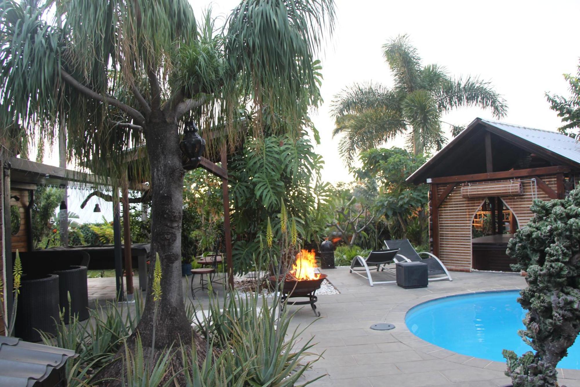 La Liane De Jade 974-Lodge Le Palissandre - Jacuzzi Privatif - Piscine Chauffee Le Bois de Nefles  Exterior photo