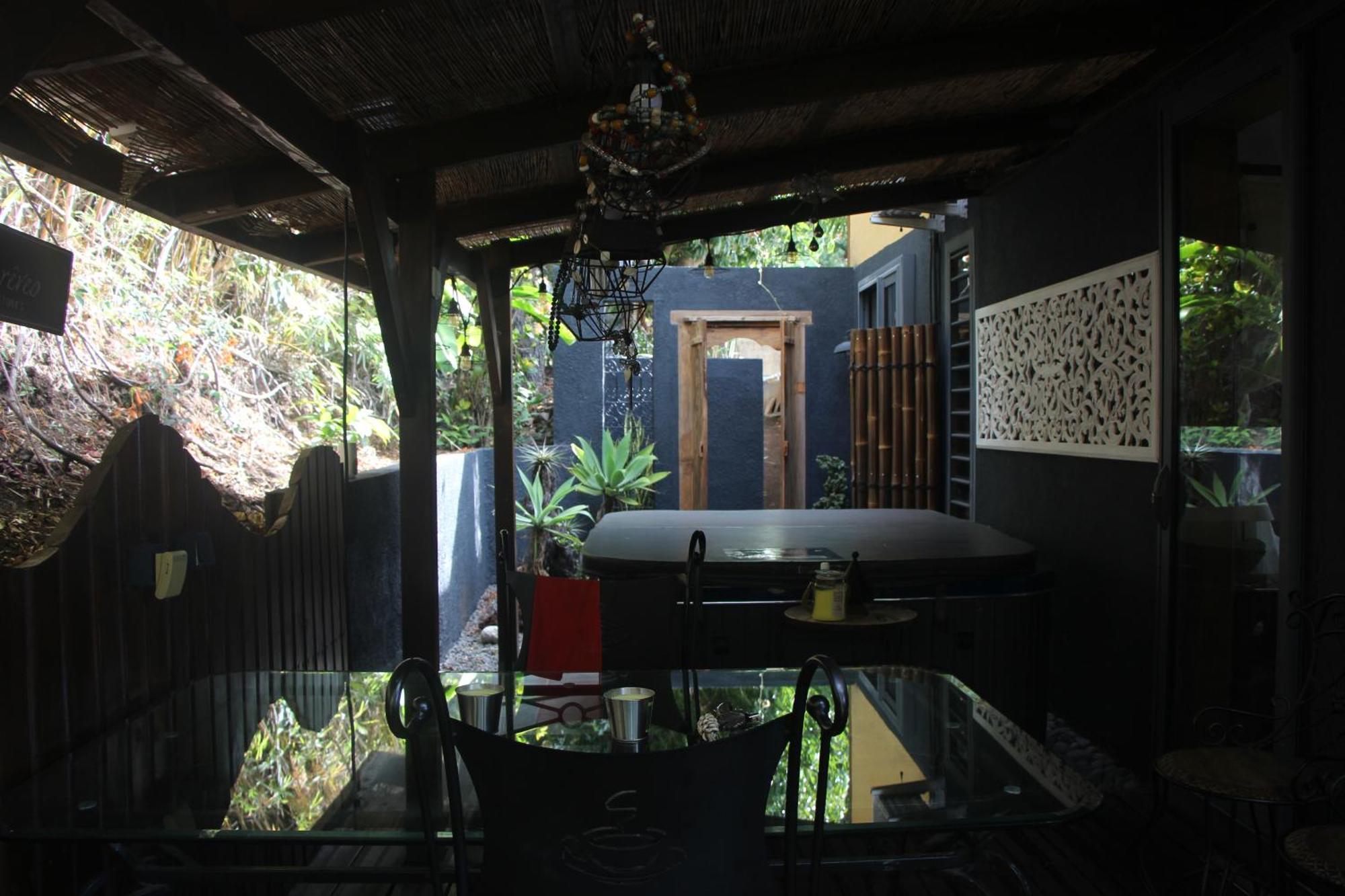 La Liane De Jade 974-Lodge Le Palissandre - Jacuzzi Privatif - Piscine Chauffee Le Bois de Nefles  Exterior photo